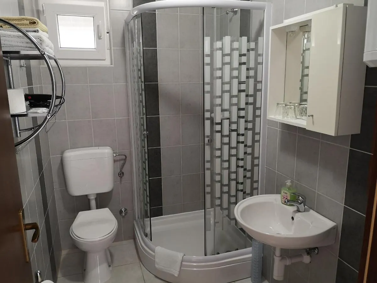 Villa Kanata Povile Guest house